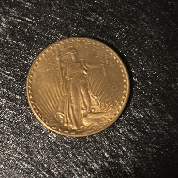 Big gold coin - Picture 2 of 3